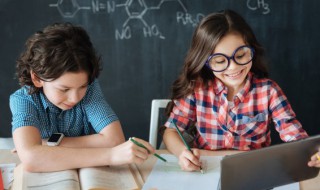 踏字怎么组词语 汉字踏怎么组词语