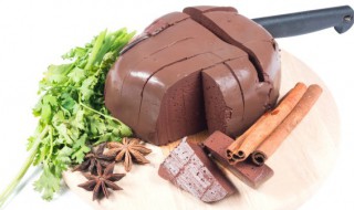 怎样做鸭血好吃又简单 制作鸭血的方法