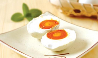 咸鸭蛋的腌制方法 具体怎么制作