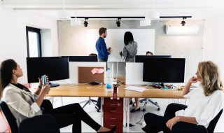 赞扬领导带领有方的话 赞扬领导工作能力工作优势的话