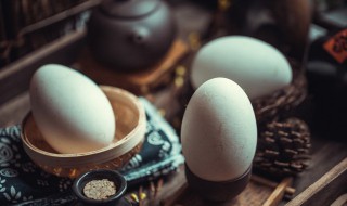 盐水腌制鸭蛋的方法 怎么做盐水腌制鸭蛋