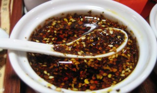 水熬辣油的正确方法 怎么做水熬辣油
