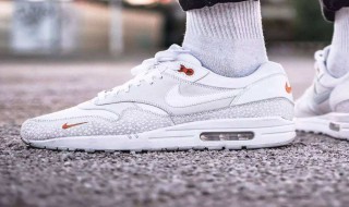 白鞋底发霉怎么去除 白鞋底发霉去除的方法