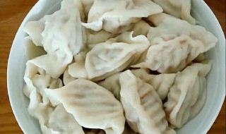 茄子素馅饺子的做法 茄子素馅饺子的做法介绍