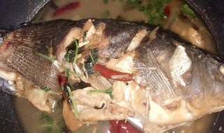 铁锅炖鱼的做法 铁锅炖鱼的做法介绍