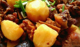 土豆炖排骨的做法步骤 土豆炖排骨的做法步骤介绍