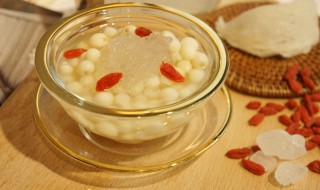 坐月子吃什么好补身体 吃的时候要注意什么