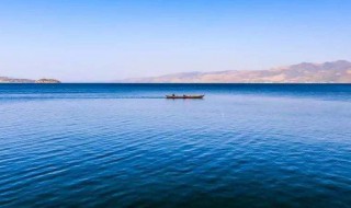 湖水像什么比喻句 湖水像什么比喻句分享