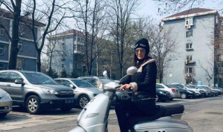 笨人学骑电动车的技巧 需要注意什么