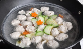 鲅鱼丸正宗做法 家常鲅鱼丸怎么做