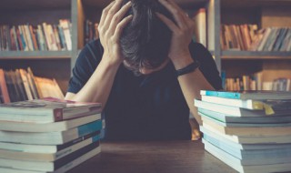 高考志愿填报冲一冲稳一稳是什么意思 高考志愿填报冲一冲稳一稳意思是什么