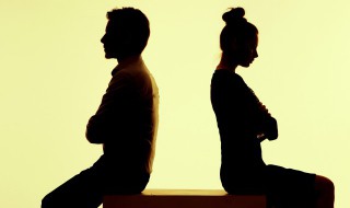 夫妻共患难的珍惜句子 夫妻共患难的有什么珍惜句子