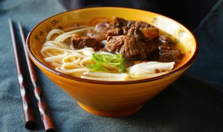 一碗面就满足的句子 一碗面的经典语句有哪些