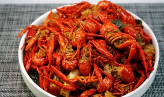 五香虾尾的家常做法 怎么做五香虾尾