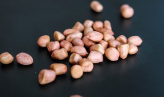 糖酥花生米的制作方法 甜味香酥花生米的做法