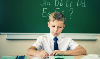 世怎么读 世字到底怎么读