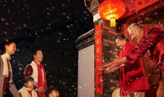 过年回家路上堵车的说说 过年回家路上堵车的经典句子