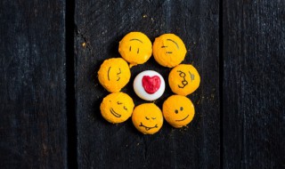 说说短句烈酒清风慢慢 适合做说说的短句