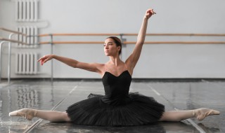 学习舞蹈的基本动作有哪些 学习舞蹈的基本动作有什么
