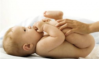 三个月宝宝腹泻怎么办 如何解决 三个月宝宝腹泻