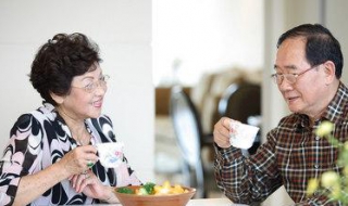 适合老年人的营养品 具体可以咨询一下医生