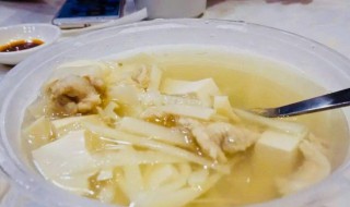 酸竹笋汤怎样做 酸竹笋汤制作方法介绍