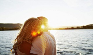 打动女孩子的真心话 打动女孩子的真心话列述