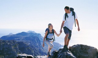 一句话爬山感悟 一句话爬山感悟有哪些