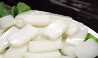 如何做年糕菜 怎么做好吃的火腿蘑菇炒年糕