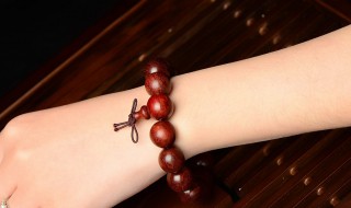 怎样盘紫檀手串 紫檀手串最佳盘玩手法介绍
