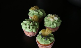 超简单慕斯蛋糕做法 超简单慕斯蛋糕做法是什么