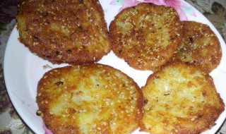 土豆泥饼最简单的做法 做土豆泥饼的方法