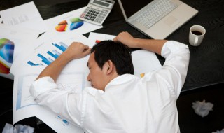 职称证和工程师有什么区别 认证工程师和一般的工程师证有什么区别