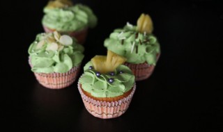 如何做绿茶雪糕 做绿茶雪糕的方法