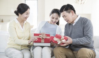 三八妇女节送什么礼品 三八妇女节适合送的礼物推荐