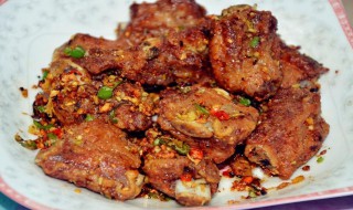 正宗椒盐排骨的做法 正宗椒盐排骨好吃做法