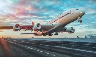 飞机上有充电的地方吗 在飞机上能不能充电