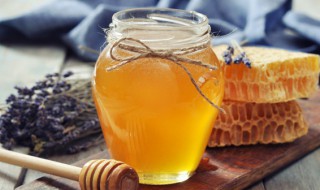 月经期能喝蜂蜜水吗 月经期是否能喝蜂蜜水