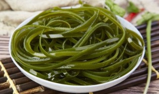 海带丝排骨汤简单做法 海带丝排骨汤的烹饪方法