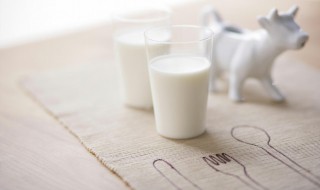 喝牛奶放屁多还能喝吗 喝牛奶放屁多能不能继续喝