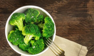 西兰花胡萝卜的做法 胡萝卜西兰花做法