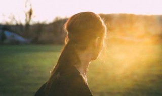 八个字的个性签名 八个字的个性签名有哪些