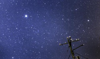 夜空中最亮的星歌词 带给我们的不止感动