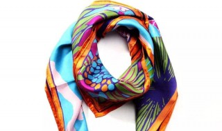 秋天丝巾怎么围好看 三种好看围法介绍