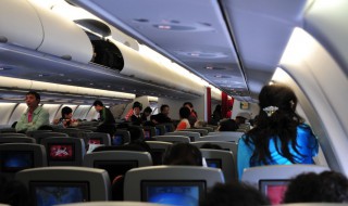 飞机能带几斤红酒 坐飞机能带几瓶红酒