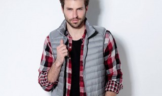 优衣库轻薄羽绒搭配 时尚感爆棚