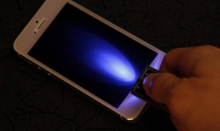 手机蓝光对眼睛的伤害 时刻爱护眼睛