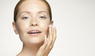 如何能淡化雀斑 怎样可以淡化雀斑