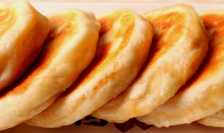 擀长饼的技巧 擀长饼的方法