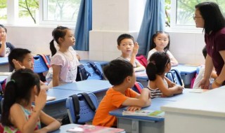 作文猜猜他是谁300字三年级 猜猜他是谁300字三年级范文